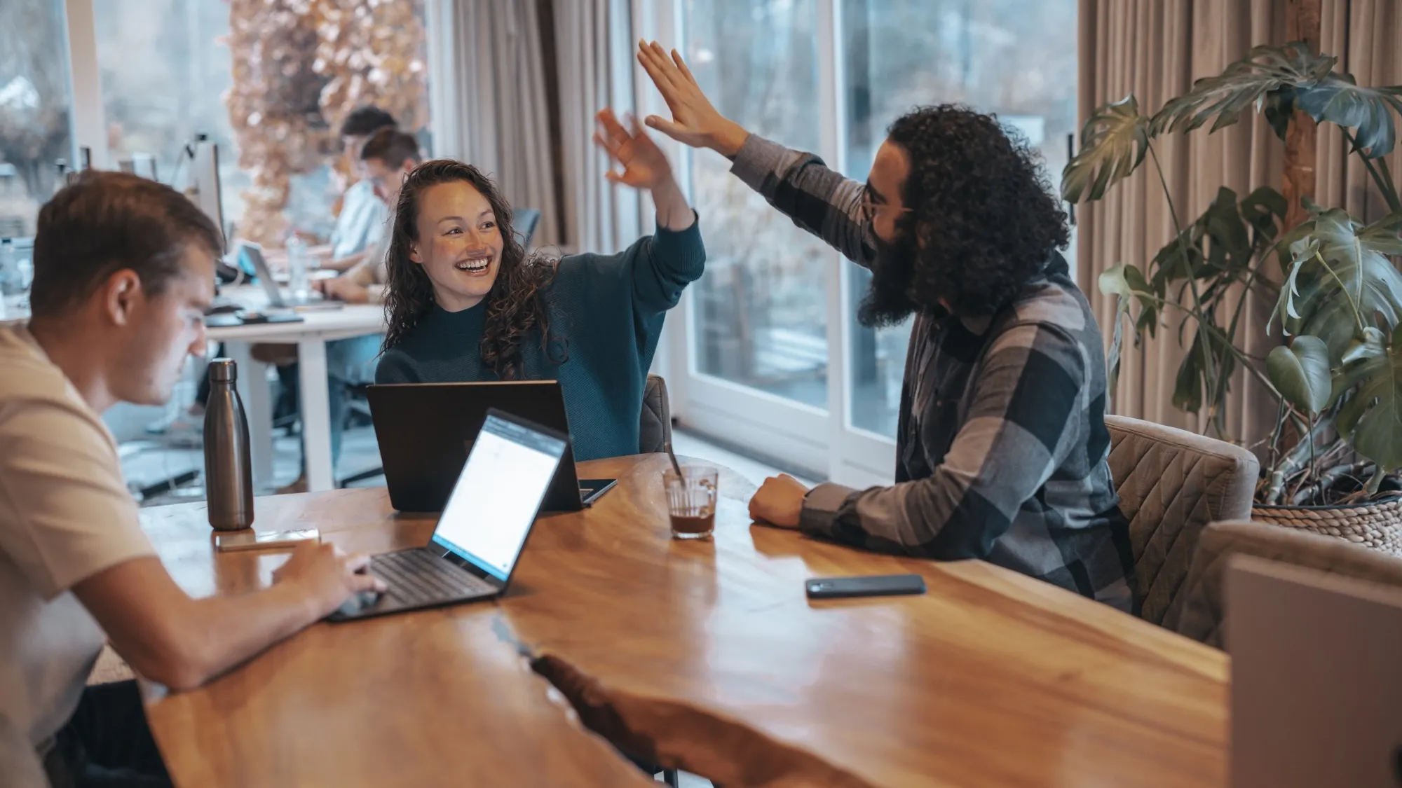 RealConnections Expands Customer Experience Portfolio with Intercom